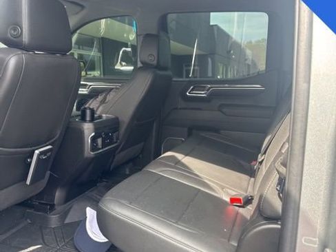 Used 2023 Chevrolet Silverado 1500 LTZ image 6