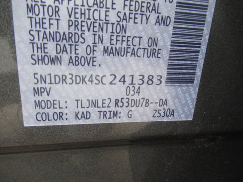 Used 2025 Nissan Pathfinder Platinum AWD/4WD image 21