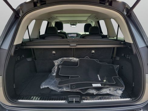 Certified 2026 Mercedes-Benz GLS 450 4MATIC image 10