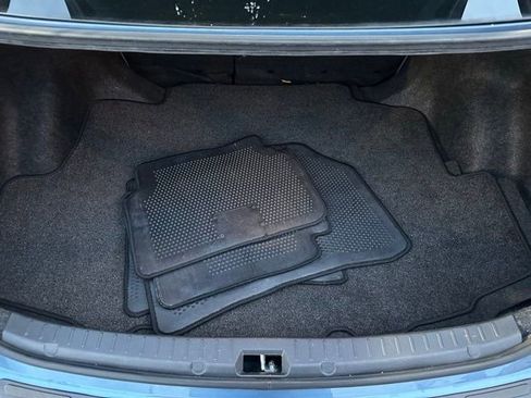 Used 2013 Toyota Corolla LE image 17