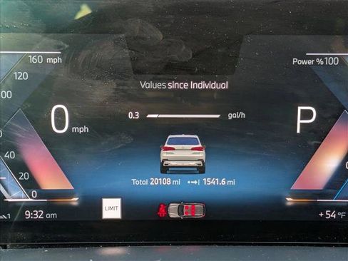 Used 2024 BMW X5 xDrive40i w/ Premium Package image 9