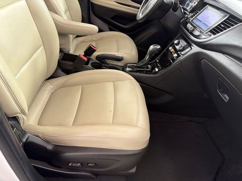 Used 2017 Buick Encore Essence w/ Experience Buick Package AWD/4WD image 20