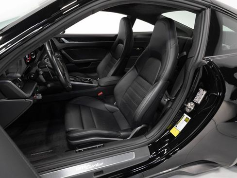 Used 2021 Porsche 911 Turbo AWD/4WD image 3