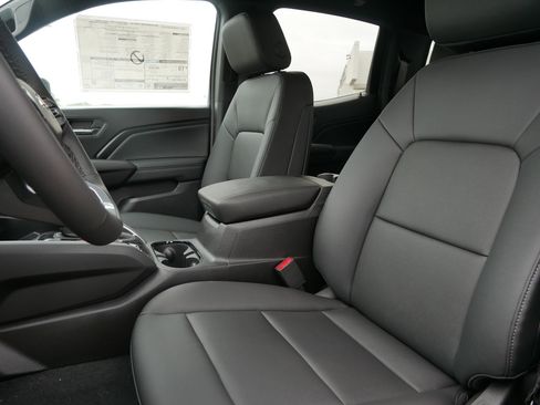 New 2026 Chevrolet Colorado LT w/ LT Convenience Package image 4