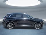 Used 2019 Lincoln Nautilus Reserve image 3