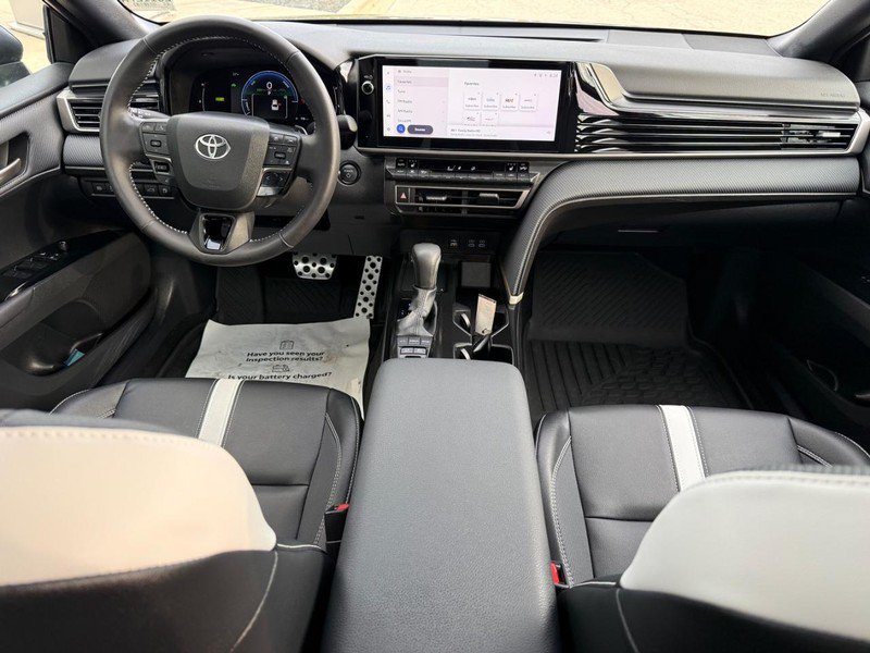 Used 2025 Toyota Camry SE w/ Multimedia Upgrade Package FWD image 13