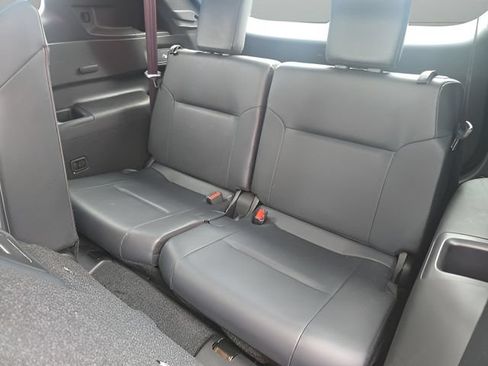 Used 2024 Mitsubishi Outlander SE AWD/4WD image 10
