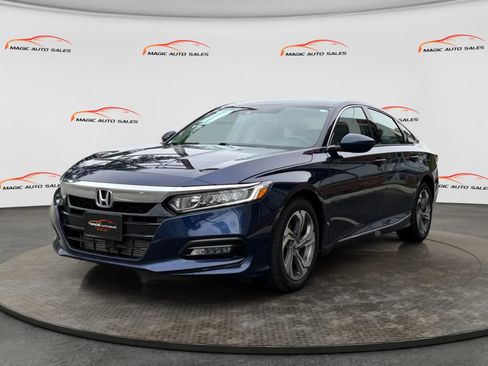 Used 2019 Honda Accord EX image 1