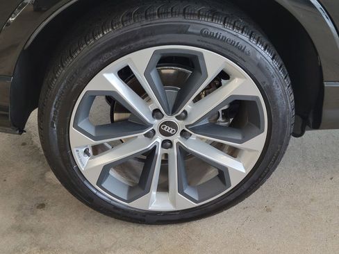 Used 2021 Audi Q3 2.0T Premium Plus AWD/4WD image 7