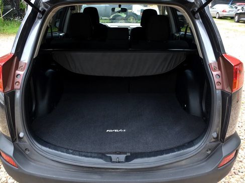 Used 2014 Toyota RAV4 LE AWD/4WD image 10