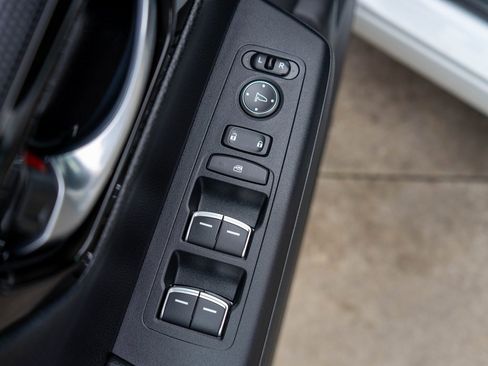 Used 2023 Honda CR-V Sport Touring image 17