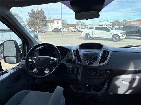 Used 2016 Ford Transit 350 XLT image 8