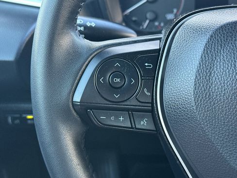 Used 2025 Toyota Corolla SE image 25