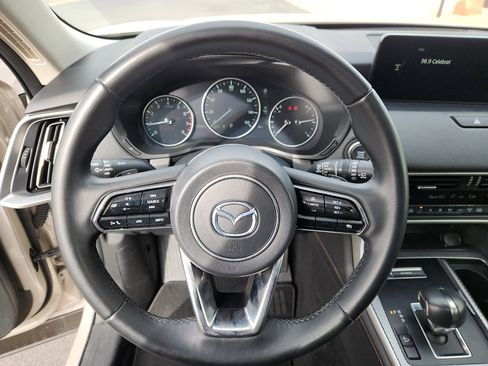 Used 2024 MAZDA CX-90 3.3 Turbo w/ Preferred Plus image 16