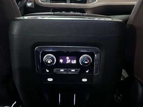 Used 2021 Chevrolet Tahoe High Country RWD image 34
