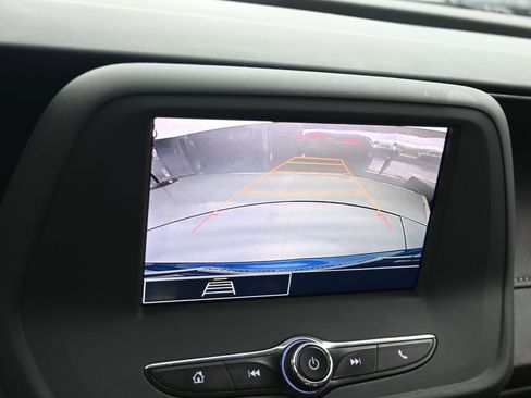 Used 2023 Chevrolet Camaro LT image 19