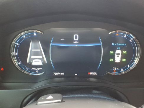 Used 2019 Cadillac Escalade Premium Luxury AWD/4WD image 15