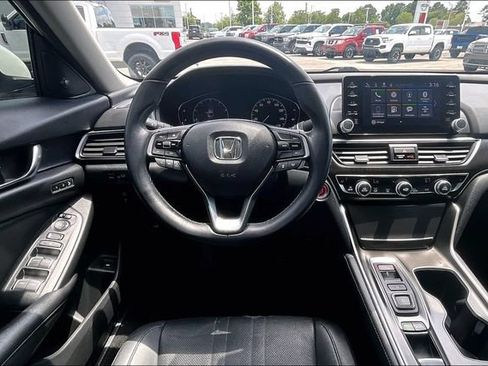 Used 2020 Honda Accord EX-L image 8