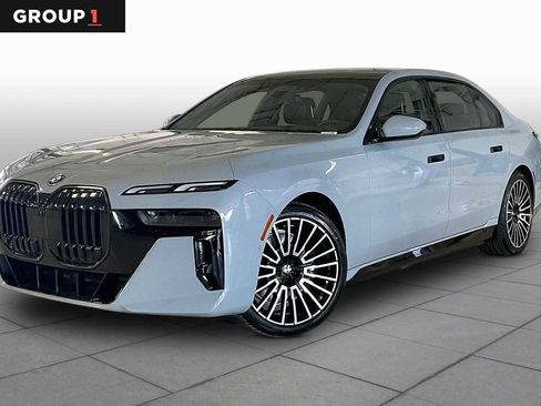 New 2026 BMW i7 xDrive60 AWD/4WD image 1