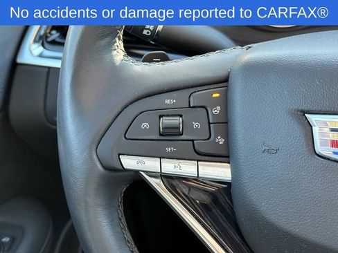 Used 2024 Cadillac XT6 Premium Luxury image 25