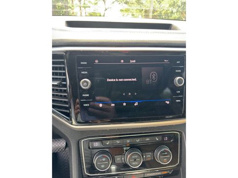 Used 2023 Volkswagen Atlas Cross Sport SE w/ Black Wheel Package FWD image 8
