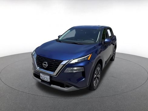 Used 2023 Nissan Rogue SV FWD image 8