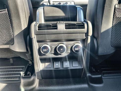 Used 2023 Land Rover Defender 130 S image 16