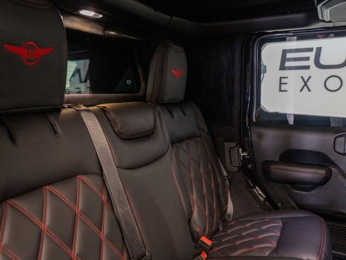 Used 2023 Jeep Wrangler Unlimited Sport AWD/4WD image 18