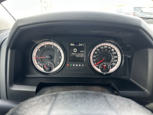 Used 2018 RAM 2500 Tradesman w/ Chrome Appearance Group image 20