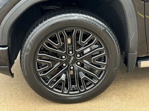 Used 2022 GMC Sierra 1500 Denali Ultimate image 17