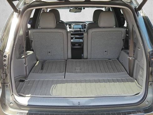 Used 2016 Toyota Highlander Limited Platinum w/ Protection Package #3 AWD/4WD image 6