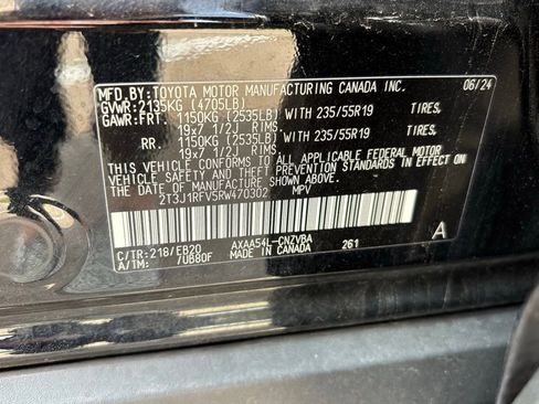 Used 2024 Toyota RAV4 Adventure image 28