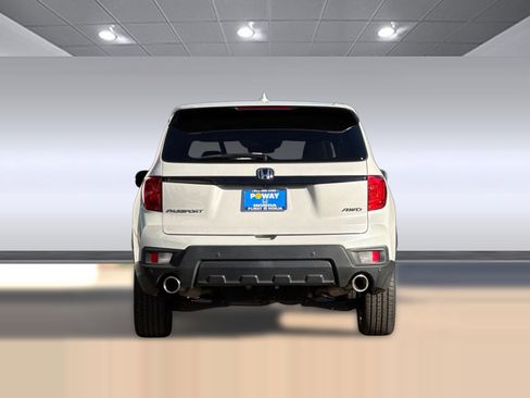 Used 2024 Honda Passport EX-L image 9