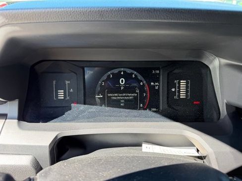 Certified 2025 Toyota Tacoma SR5 AWD/4WD image 29