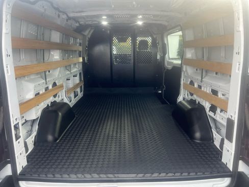 Used 2024 Ford Transit 250 Low Roof w/ Exterior Upgrade Package image 12