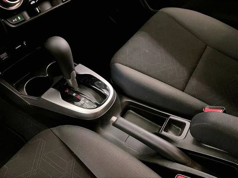 Used 2016 Honda Fit EX image 16