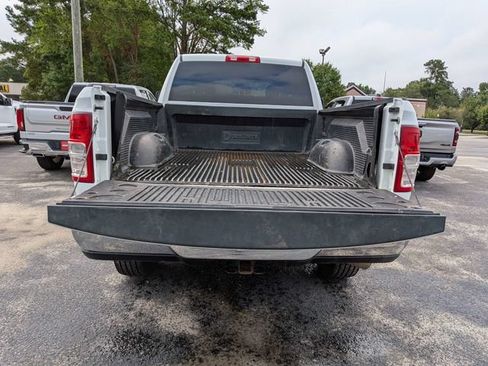 Used 2024 RAM 2500 Big Horn AWD/4WD image 12