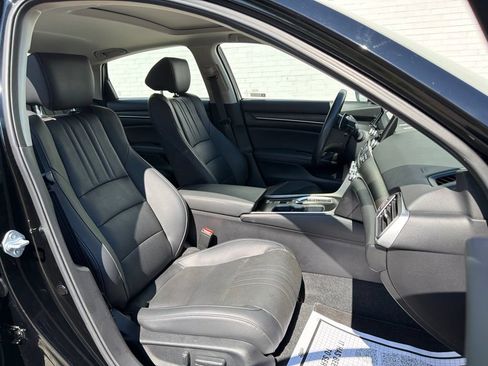 Used 2022 Honda Accord EX-L image 13