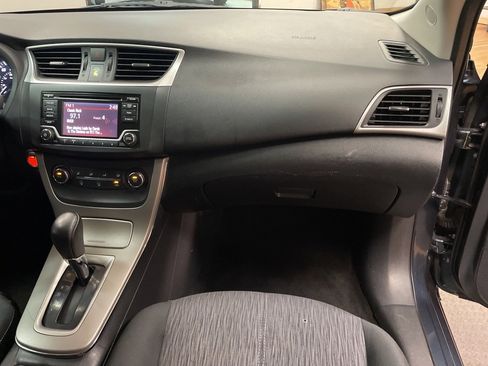 Used 2015 Nissan Sentra SV image 25