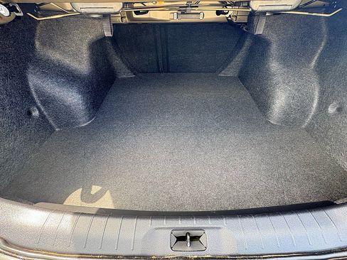 Used 2024 Nissan Altima 2.5 SL image 32