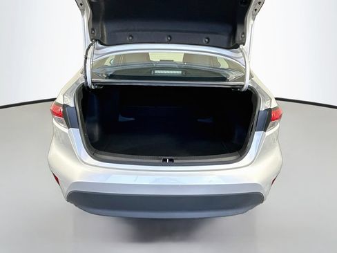 Used 2024 Toyota Corolla LE FWD image 25