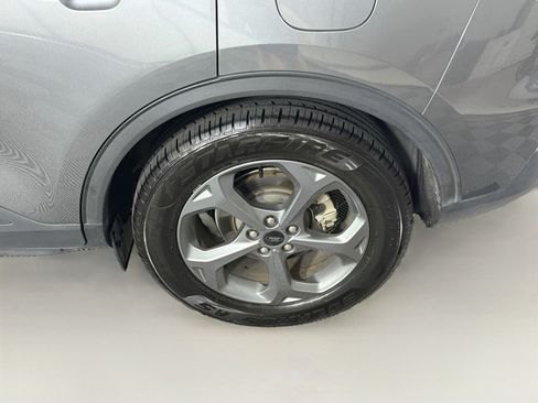Used 2025 Ford Escape ST-Line FWD image 11