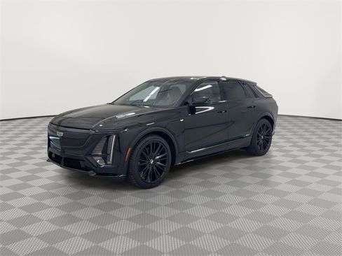 New 2026 Cadillac Lyriq V w/ LPO, Floor Liner Package image 4
