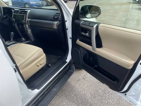 Used 2024 Toyota 4Runner SR5 Premium w/ Moonroof Package AWD/4WD image 13