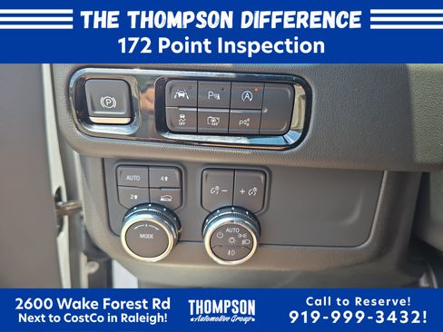 Used 2025 GMC Yukon XL Elevation AWD/4WD image 27