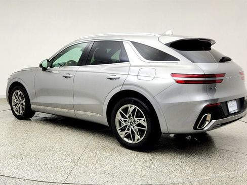 Used 2025 Genesis GV70 2.5T w/ Advanced Package AWD/4WD image 7