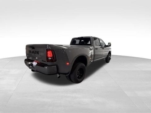 New 2026 RAM 3500 Big Horn AWD/4WD image 11