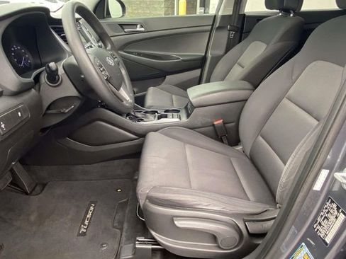 Used 2017 Hyundai Tucson SE image 12