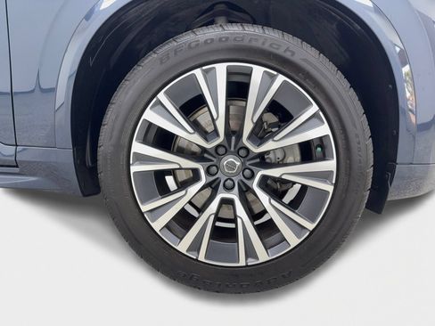 Used 2022 Volvo XC90 T5 Momentum w/ Climate Package FWD image 53