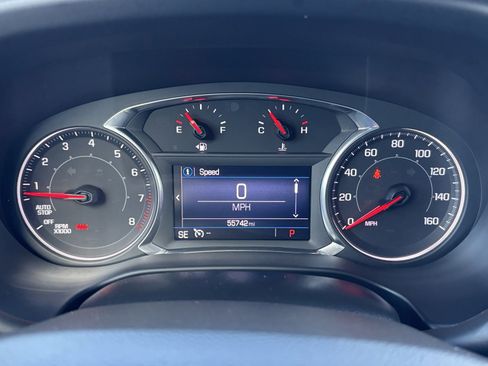 Used 2021 GMC Acadia SLE w/ Driver Convenience Package image 26